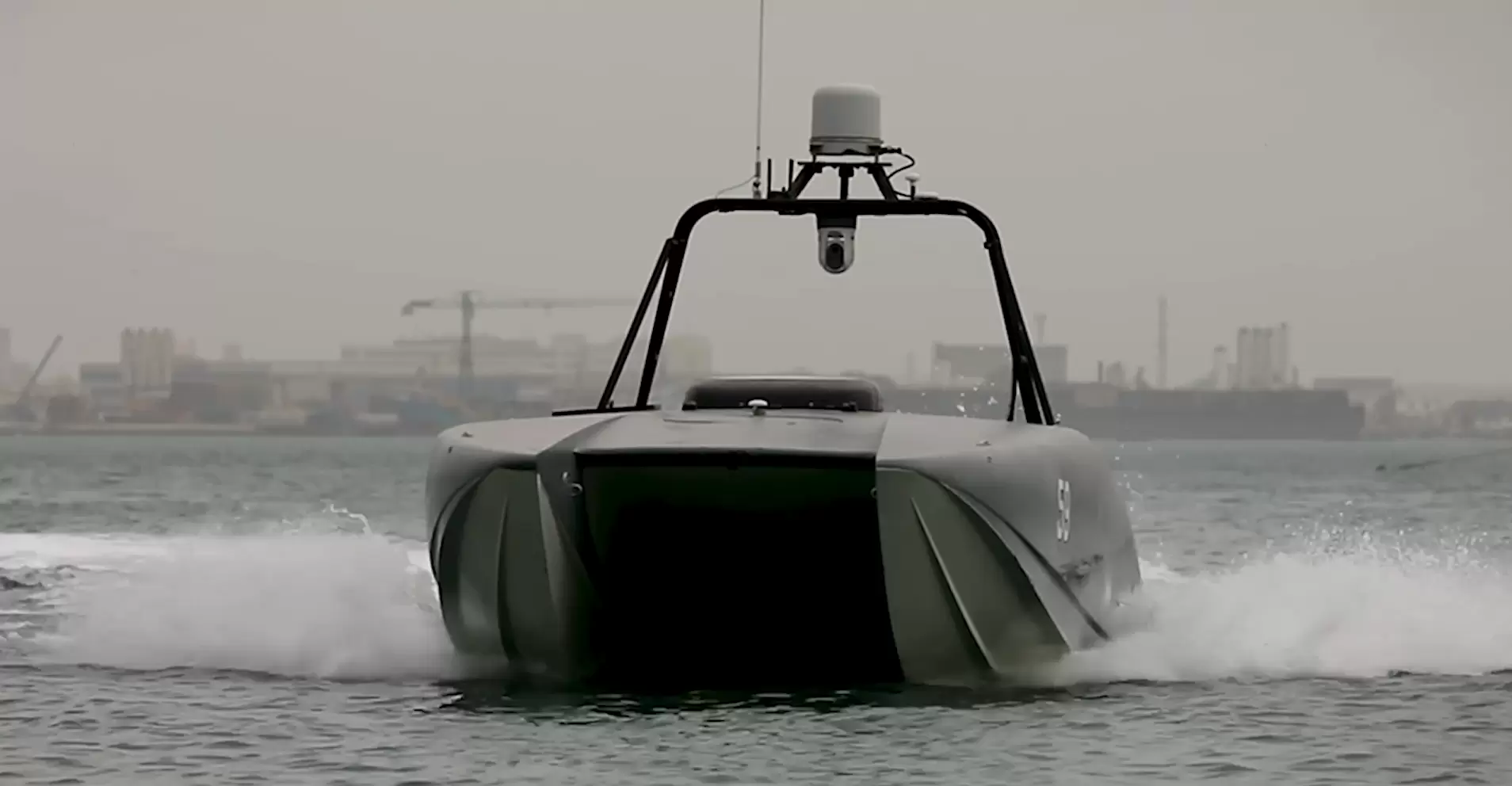 M364C-USV mounted onto an uncrewed vessel.