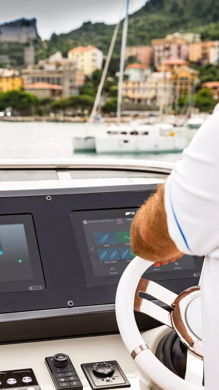 Raymarine Launches Exclusive Spotify Playlists Tailored for Boaters