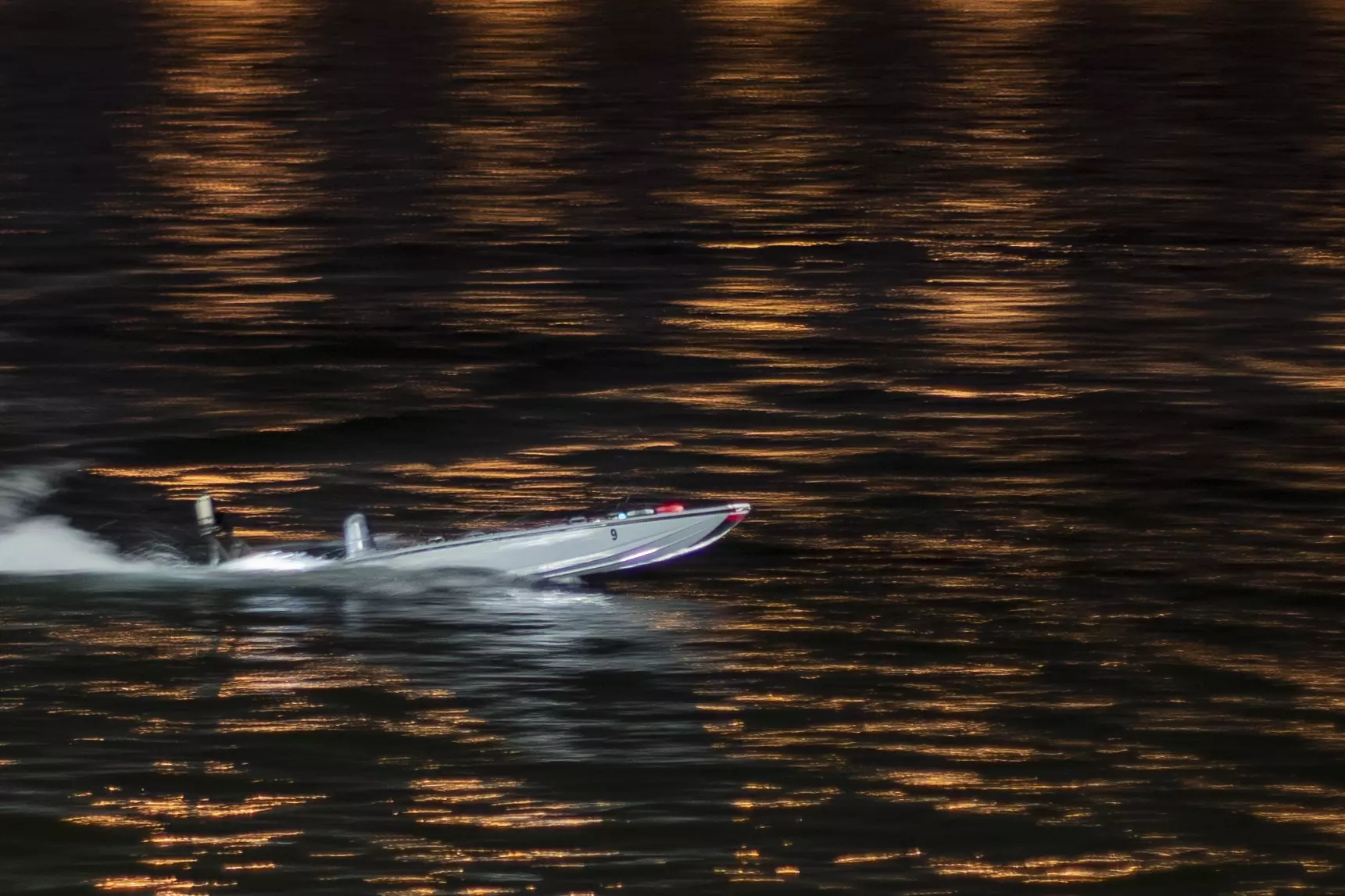 Thermal marine camera mounted on a USV at night
