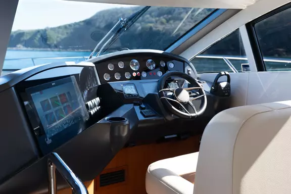 Manhattan 50 SETAG Refit