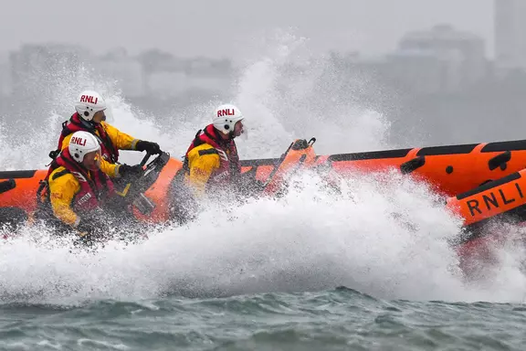 Vorbereitung der RNLI Atlantic 85 für die nächste Generation von Rettungseinsätzen