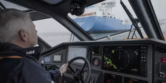 Hvorfor Storbritanniens største Port båd Raymarine navigation pilotbådsnavigation