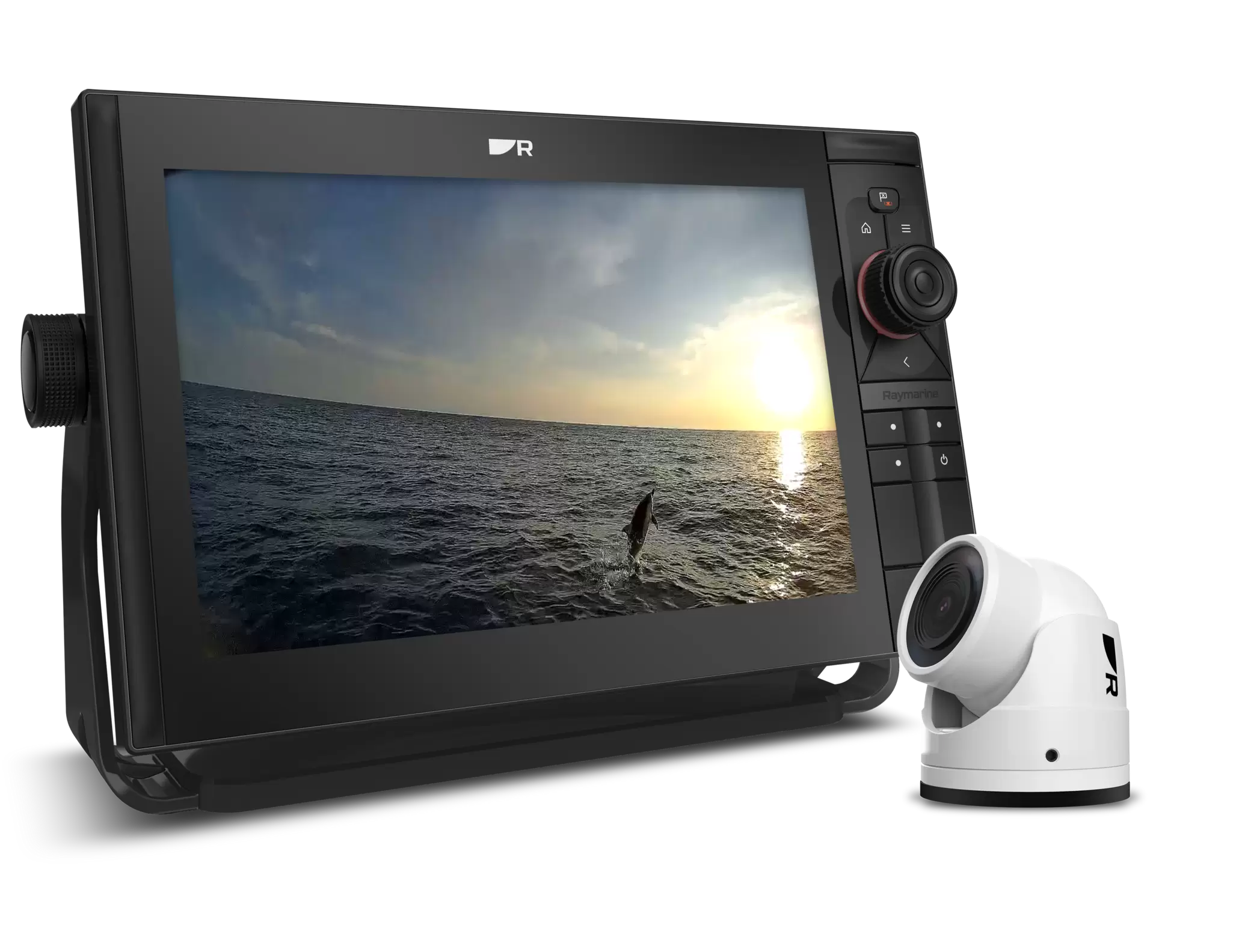 Caméra IP marine compacte Raymarine CAM400, à côté d'un écran multifonction Raymarine Axiom, montrant un dauphin sautant hors de l'eau.