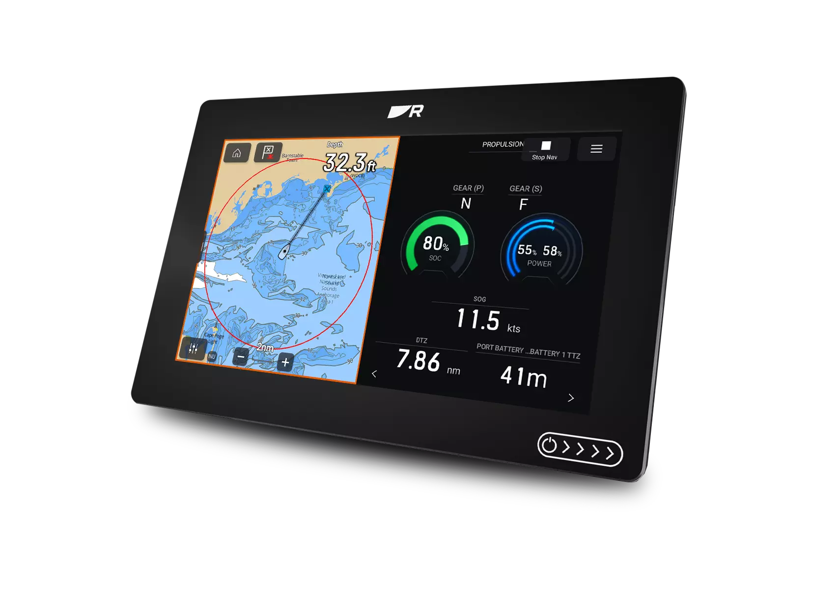 Split screen su chartplotter Axiom+ con schermata dati del motore ePropulsion in NMEA 2000