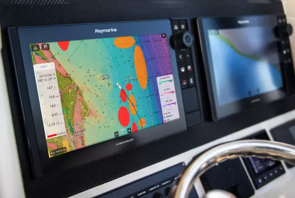 SR200 met SiriusXM Fish Mapping