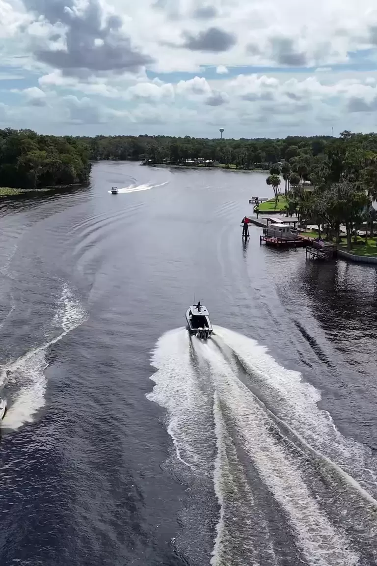 A Record-Setting Run for a Cause: Captain Red Flowers Takes on the Great Loop
