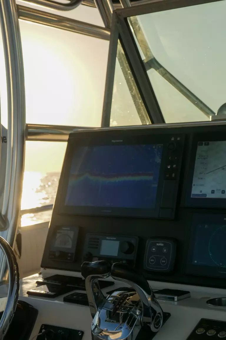 Raymarine Live: Lighthouse 4 for Axiom