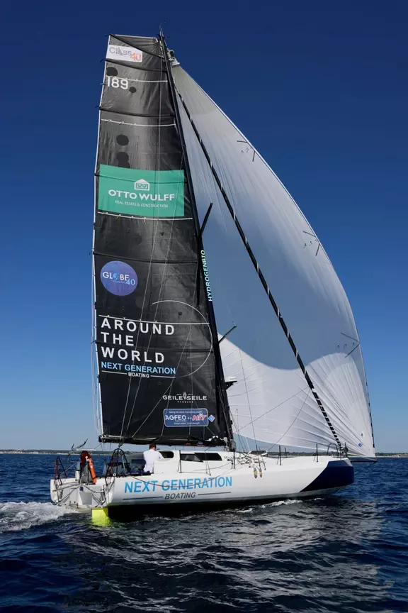 Melwin Fink and Lennart Burke photos