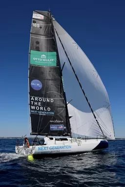 Melwin Fink and Lennart Burke photos