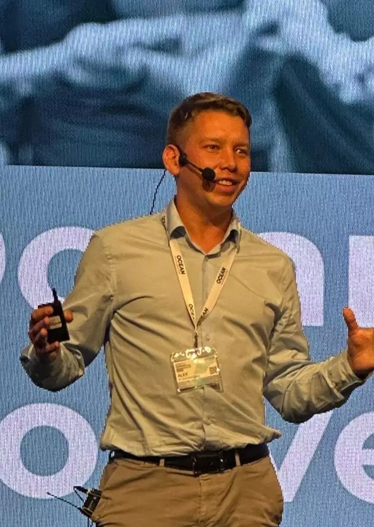 Alex Ponomarev