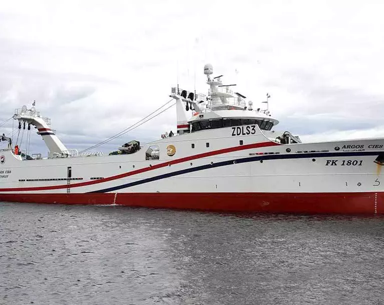 FLIR cameras increase safety margins for deep-sea fishing trawlers
