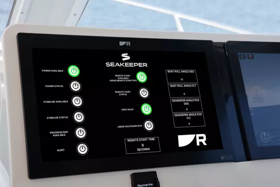 De nieuwe Raymarine-Seakeeper-integratie laat booteigenaren de wachttijd overslaan.