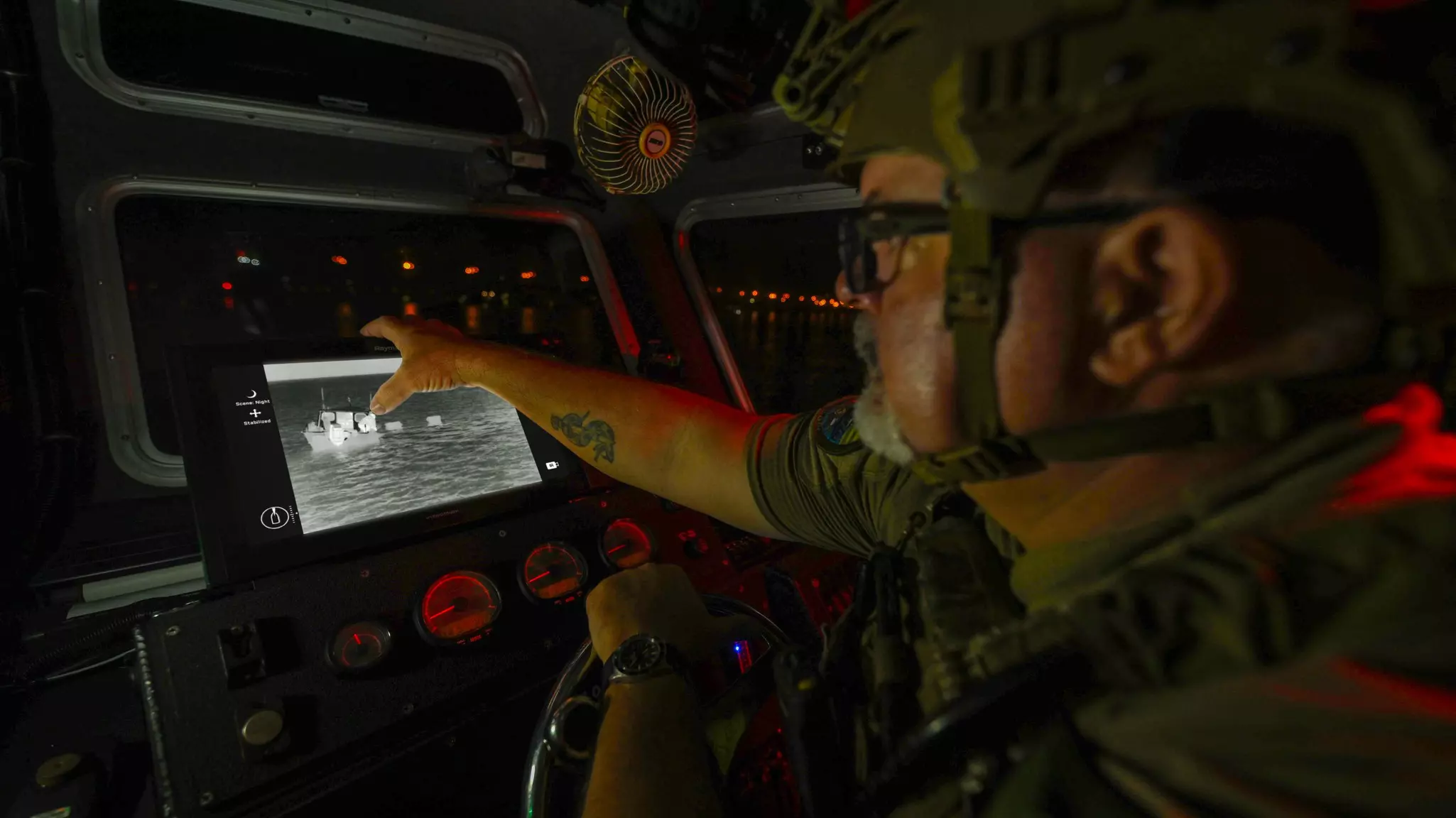 FLIR thermal on a chartplotter being used by a first responder.