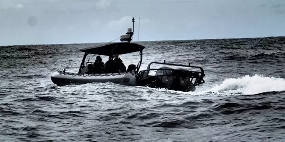 Stabilizing FLIR Cameras for Smooth Viewing in Rough Waters
