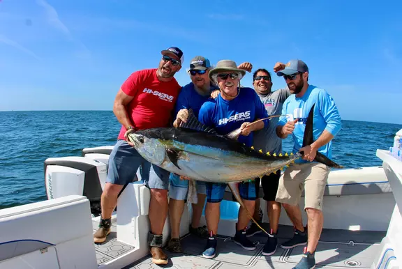 NEW Record Yellowfin Tuna Landed In Dominican Republic