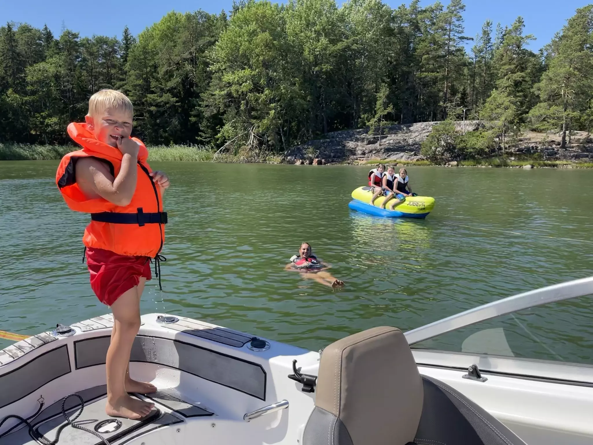 Familie båtliv Raymarine